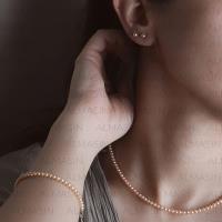 چطور زیورآلات مروارید را با لباس استایل کنیم؟