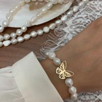 دستبند طلا طرح پروانه